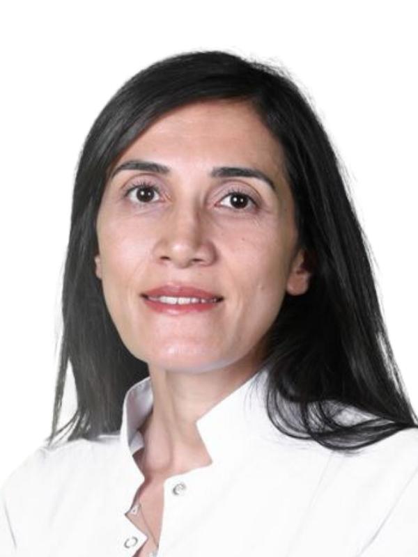 ELİF SARI.jpg